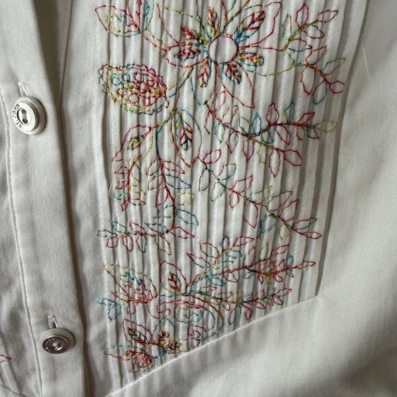 S. John’s Sport white Pintuck white Buttondown shirt size XL Fitted or size L - Picture 4 of 13